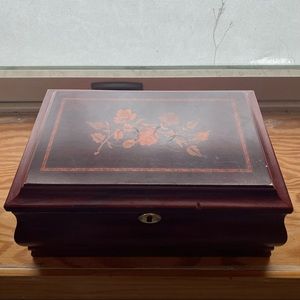 jewelry box